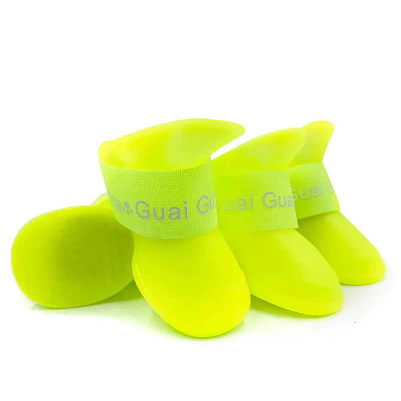 AouraLift™ DryStep Paws – Dog Rain Boots (Set of 4)
